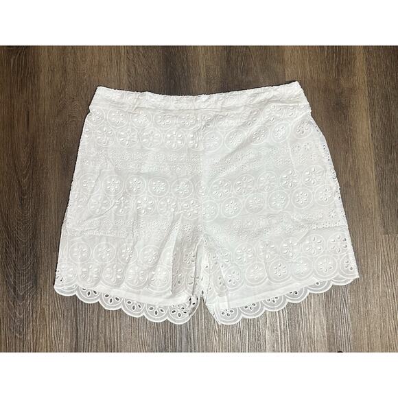 Parker & Rowe White Eyelet Lace Shorts Lined Summer Festival Elastic Waist Sz XL - Picture 1 of 9